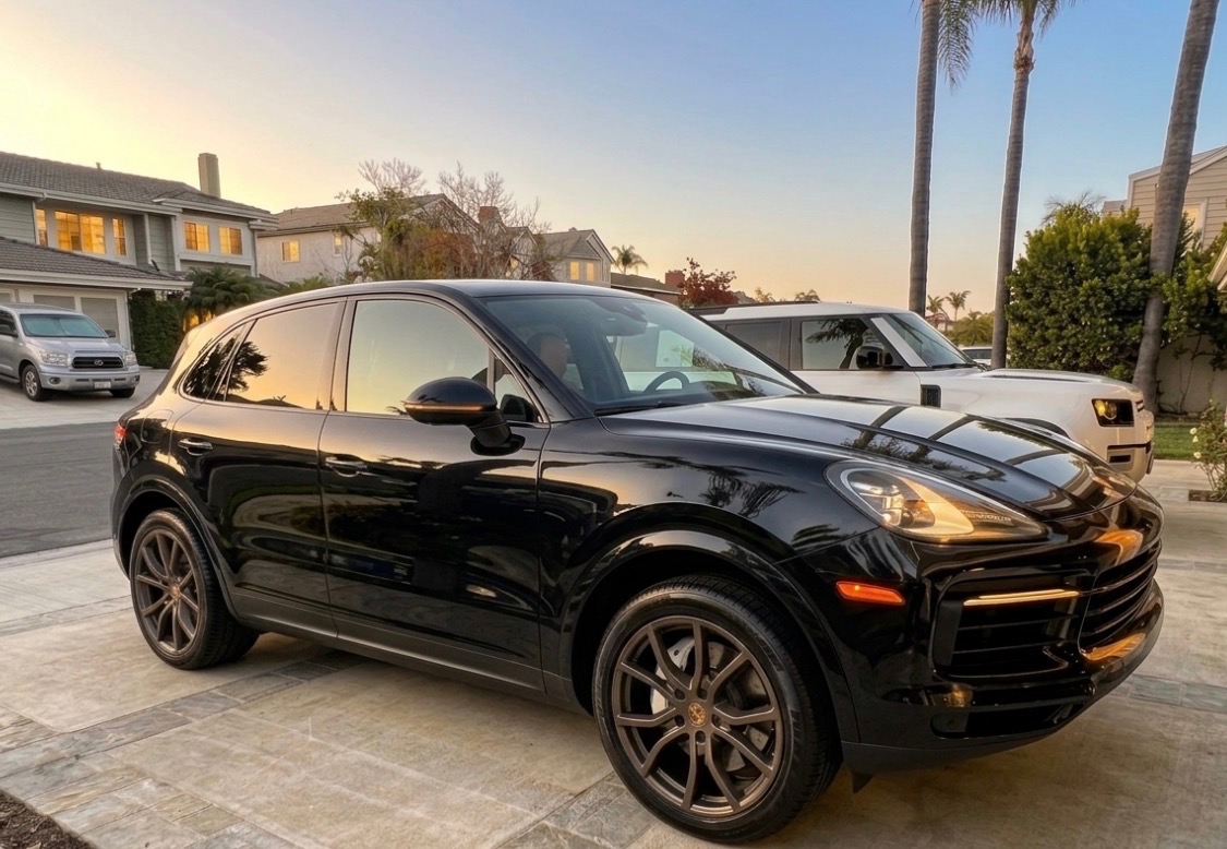 Used 2019 Porsche Cayenne AWD/4WD image 1