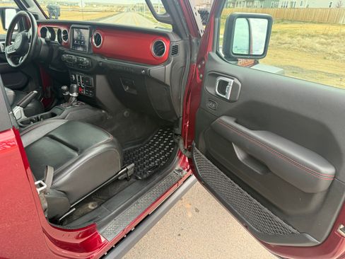 Used 2021 Jeep Wrangler Rubicon image 15