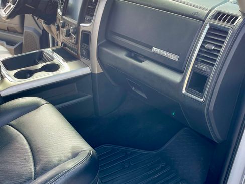 Used 2017 RAM 3500 Laramie image 11