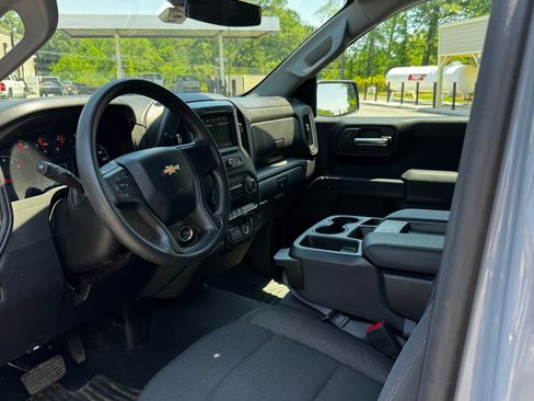 Used 2025 Chevrolet Silverado 1500 Custom w/ Turbomax Blackout Package AWD/4WD image 25
