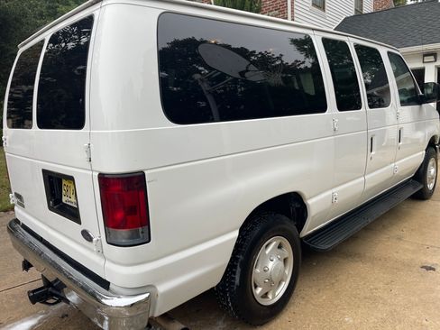 Used 2008 Ford E-150 and Econoline 150 Wagon image 13