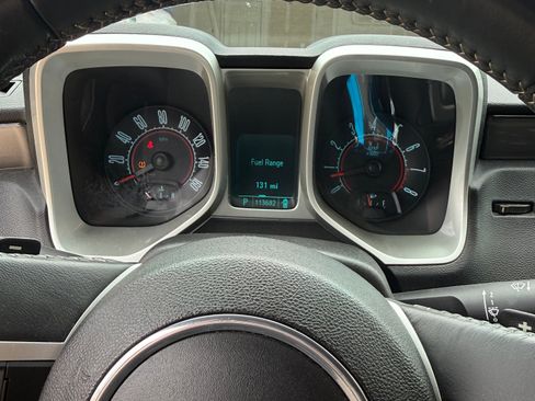 Used 2011 Chevrolet Camaro LT w/ RS Package RWD image 6