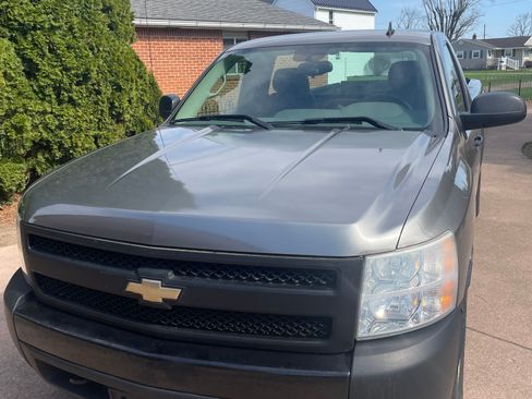 Used 2007 Chevrolet Silverado 1500 W/T image 2