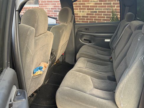 Used 2003 Chevrolet Silverado 2500 LS image 5