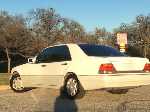 Used 1995 Mercedes-Benz S 320 image 9