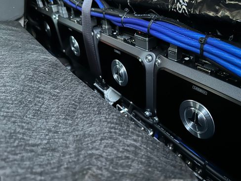 Used 2017 GMC Sierra 2500 Denali w/ Duramax Plus Package image 14