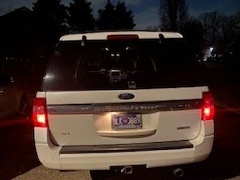 Used 2016 Ford Expedition EL XLT w/ Equipment Group 202A image 2