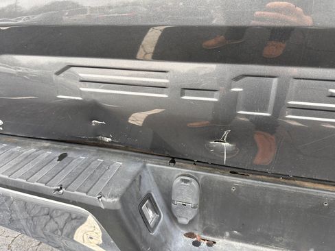 Used 2019 Ford F150 XLT image 16