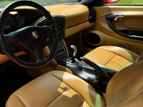 Used 2001 Porsche Boxster RWD image 5