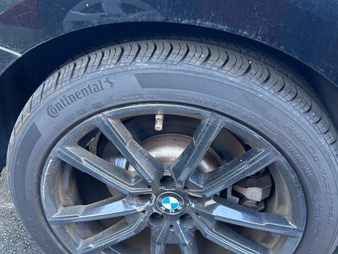 Used 2020 BMW 330i Sedan w/ Driving Assistance Package image 17