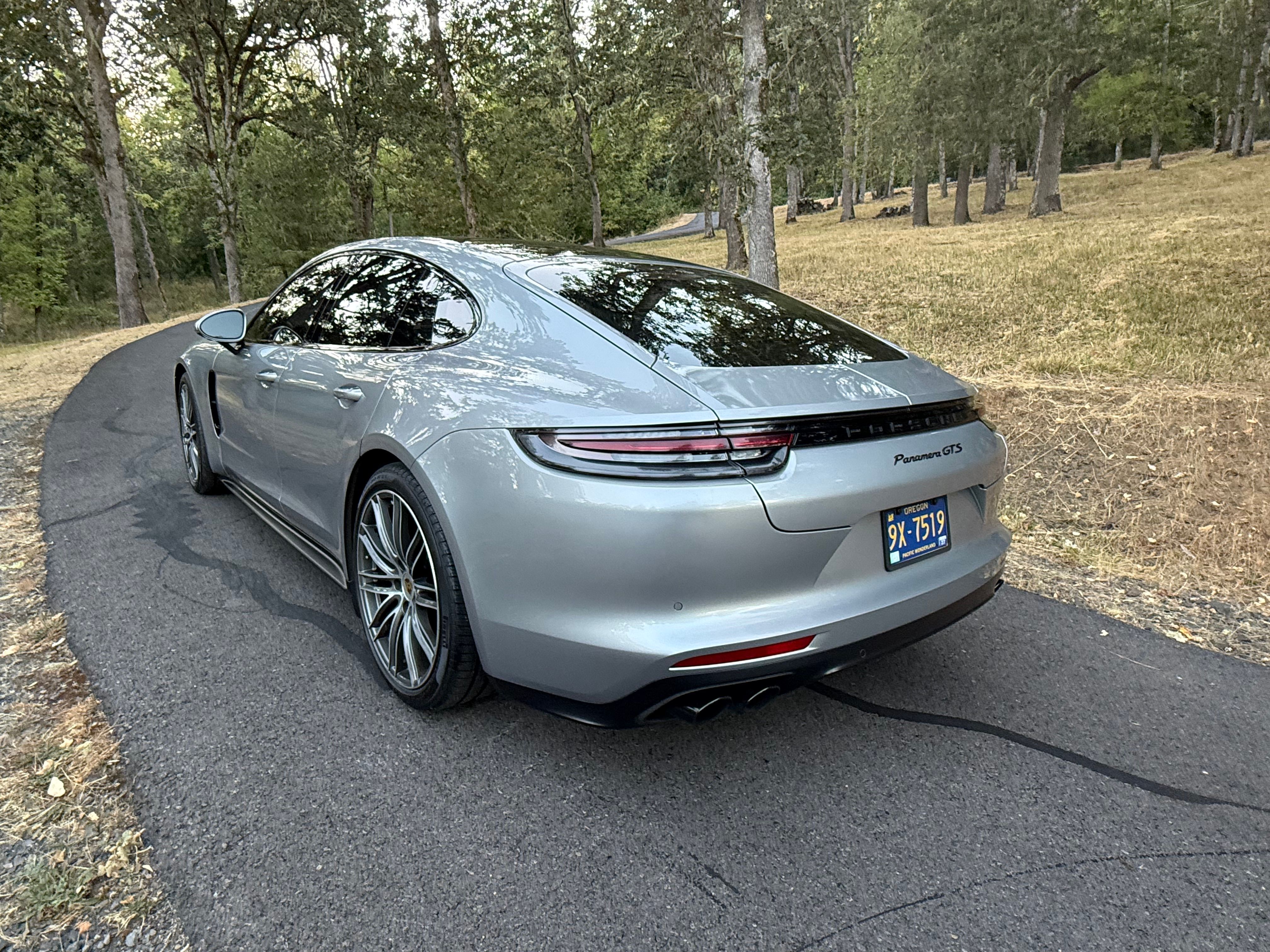 Used 2019 Porsche Panamera GTS AWD/4WD image 5
