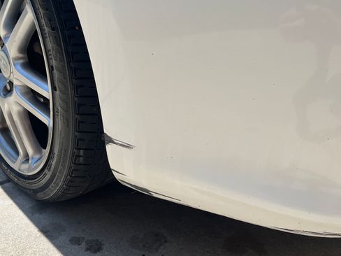 Used 2009 Scion tC FWD image 12