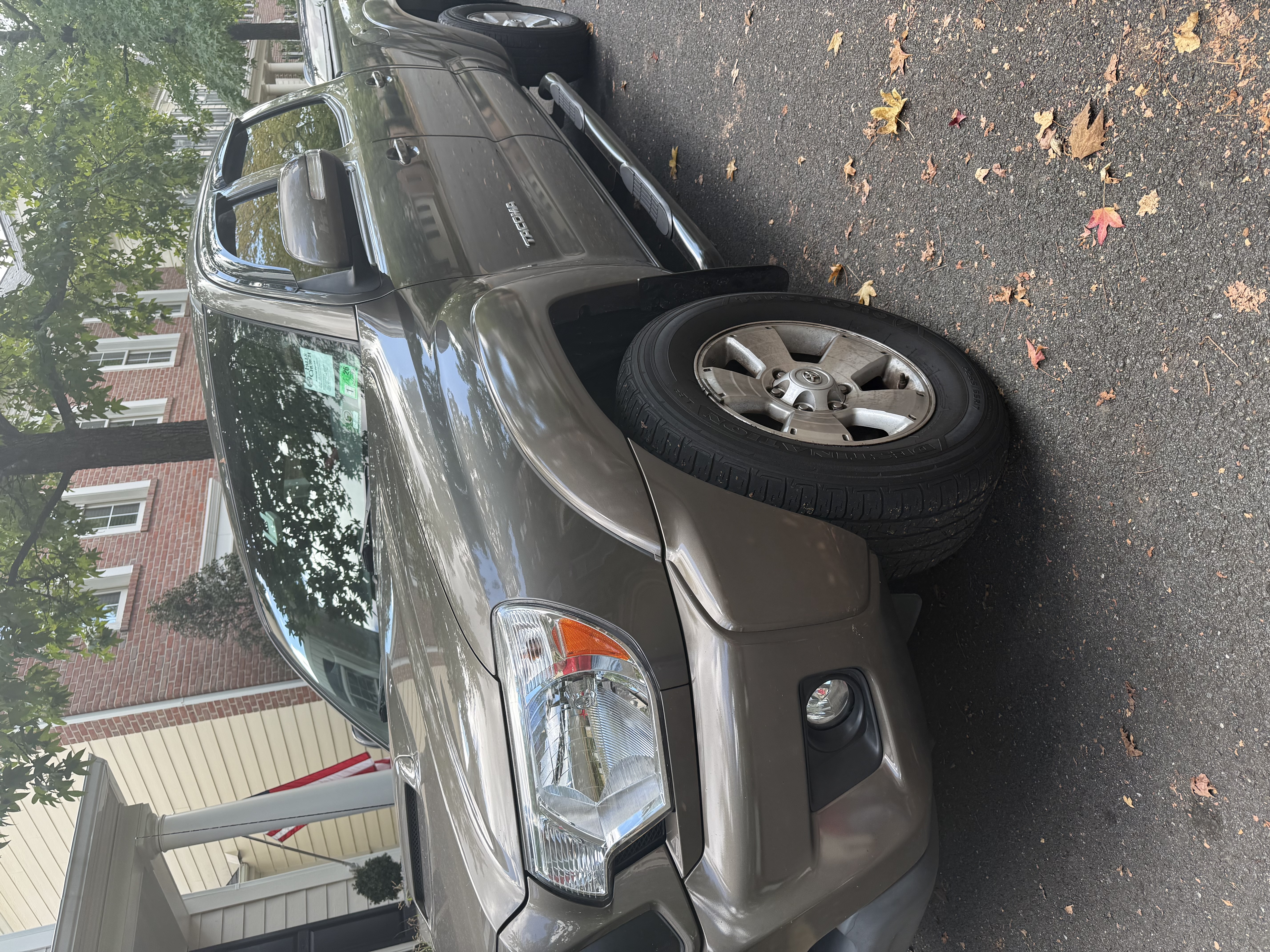 Used 2014 Toyota Tacoma 4x4 Double Cab image 8