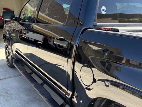 Used 2021 Toyota Tundra SR5 w/ SR5 Leather Package AWD/4WD image 2