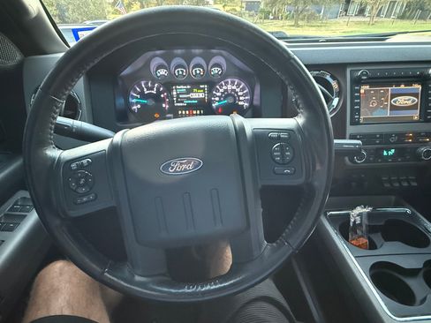Used 2012 Ford F250 Lariat w/ Lariat Ultimate Pkg AWD/4WD image 13