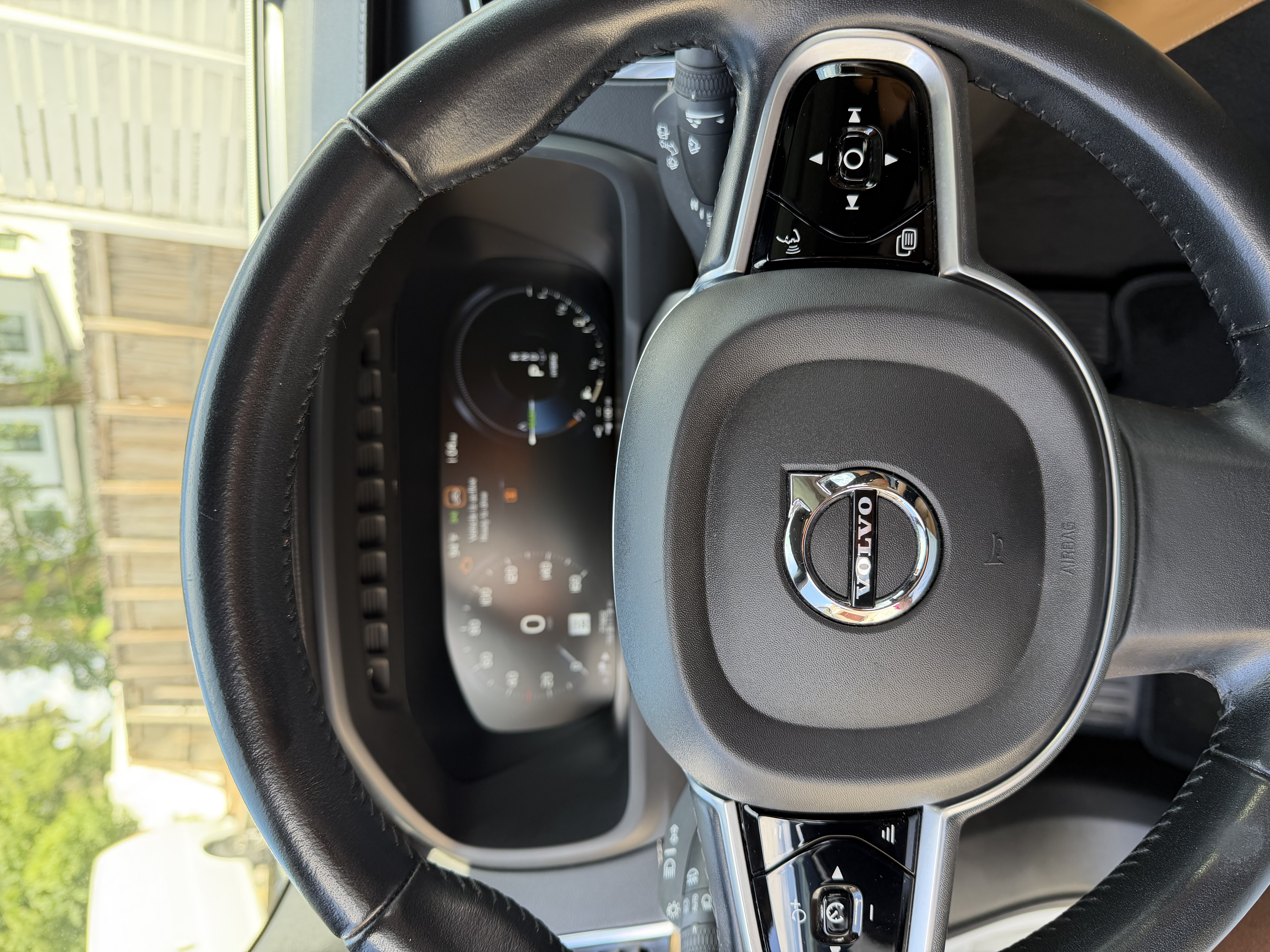 Used 2021 Volvo XC90 T8 Inscription w/ Advanced Package AWD/4WD image 9
