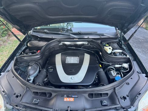 Used 2011 Mercedes-Benz GLK 350 2WD image 31