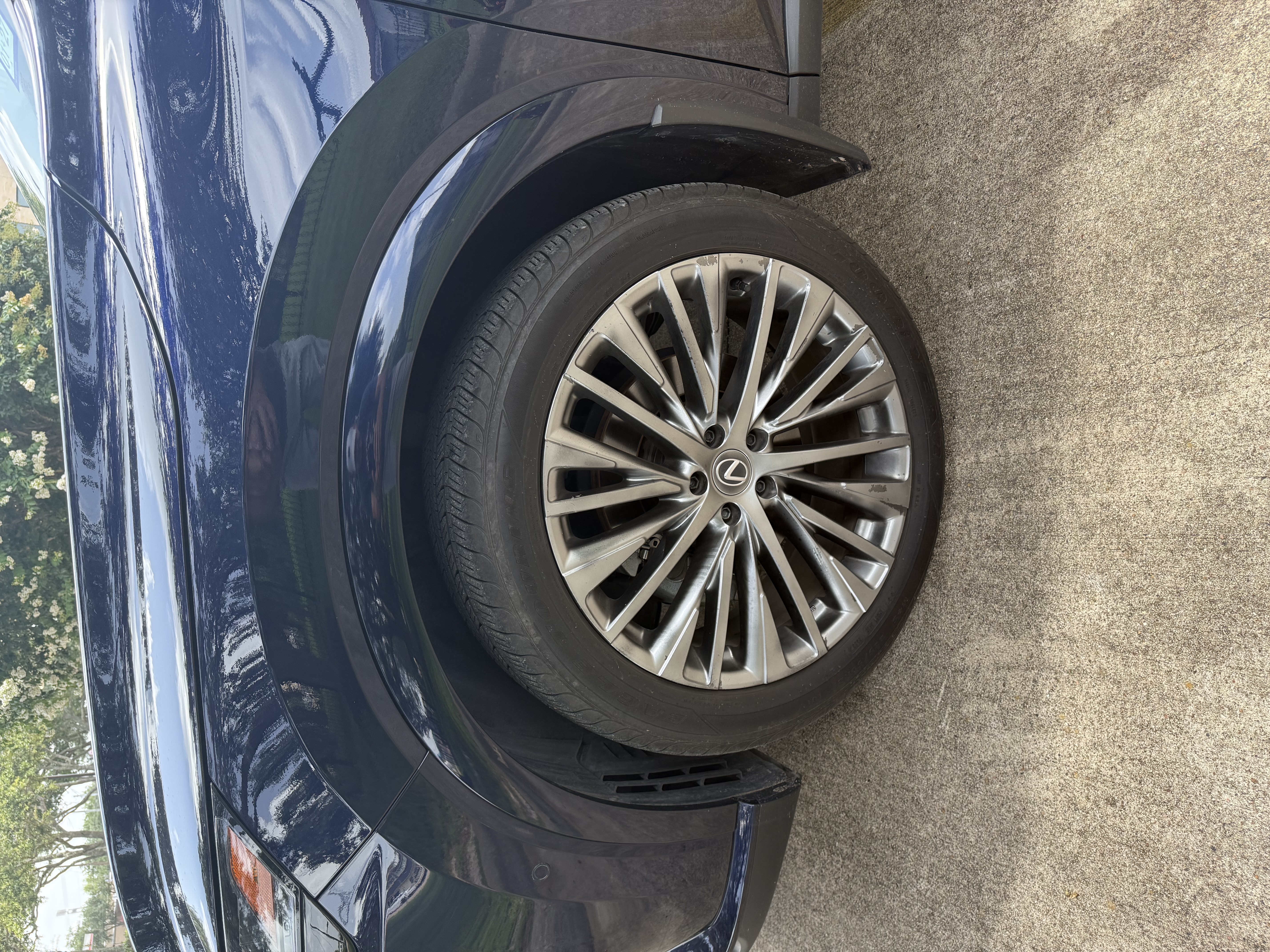 Used 2023 Lexus RX 350 AWD w/ Accessory Package image 13
