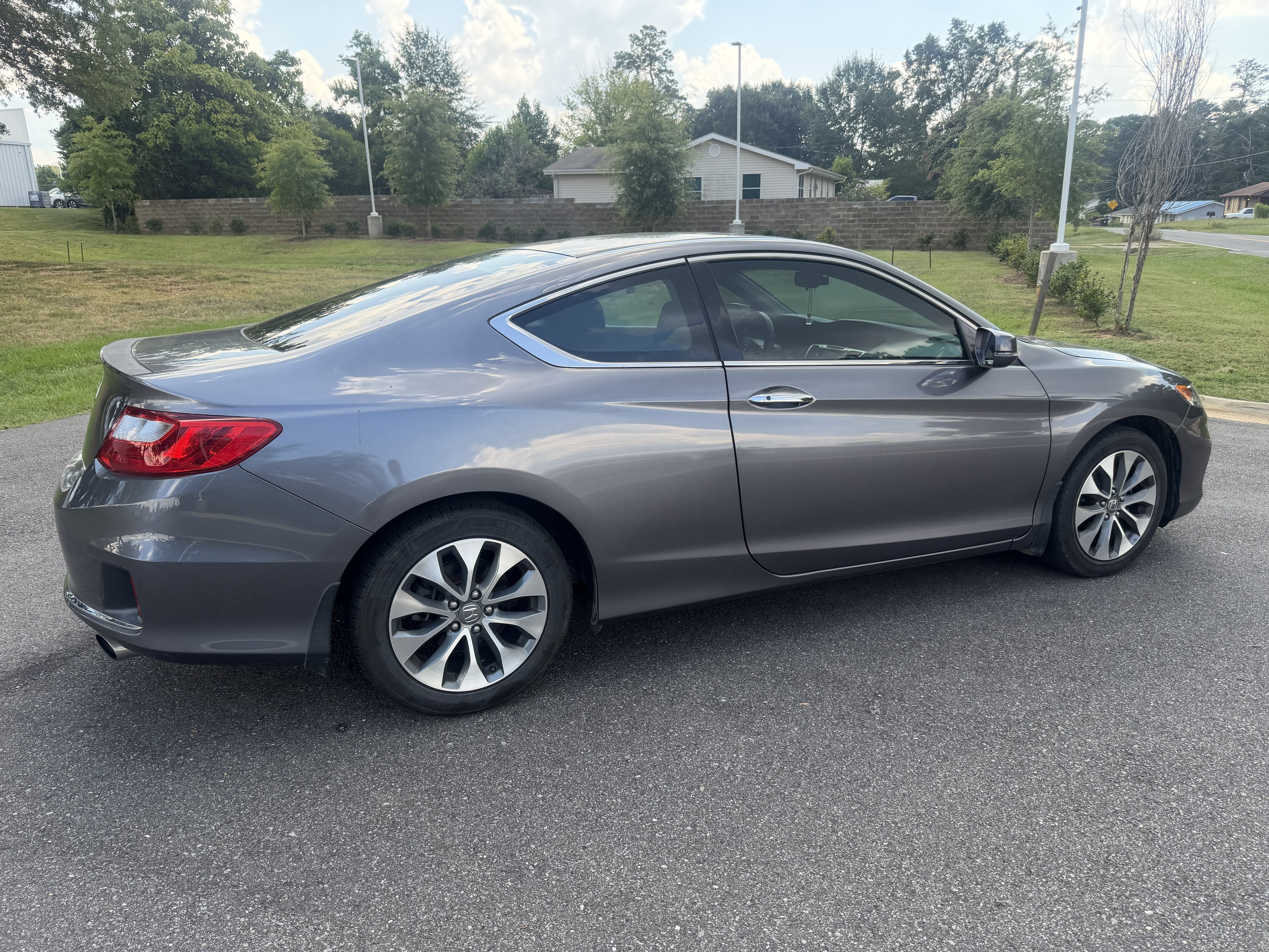 Used 2013 Honda Accord EX image 11