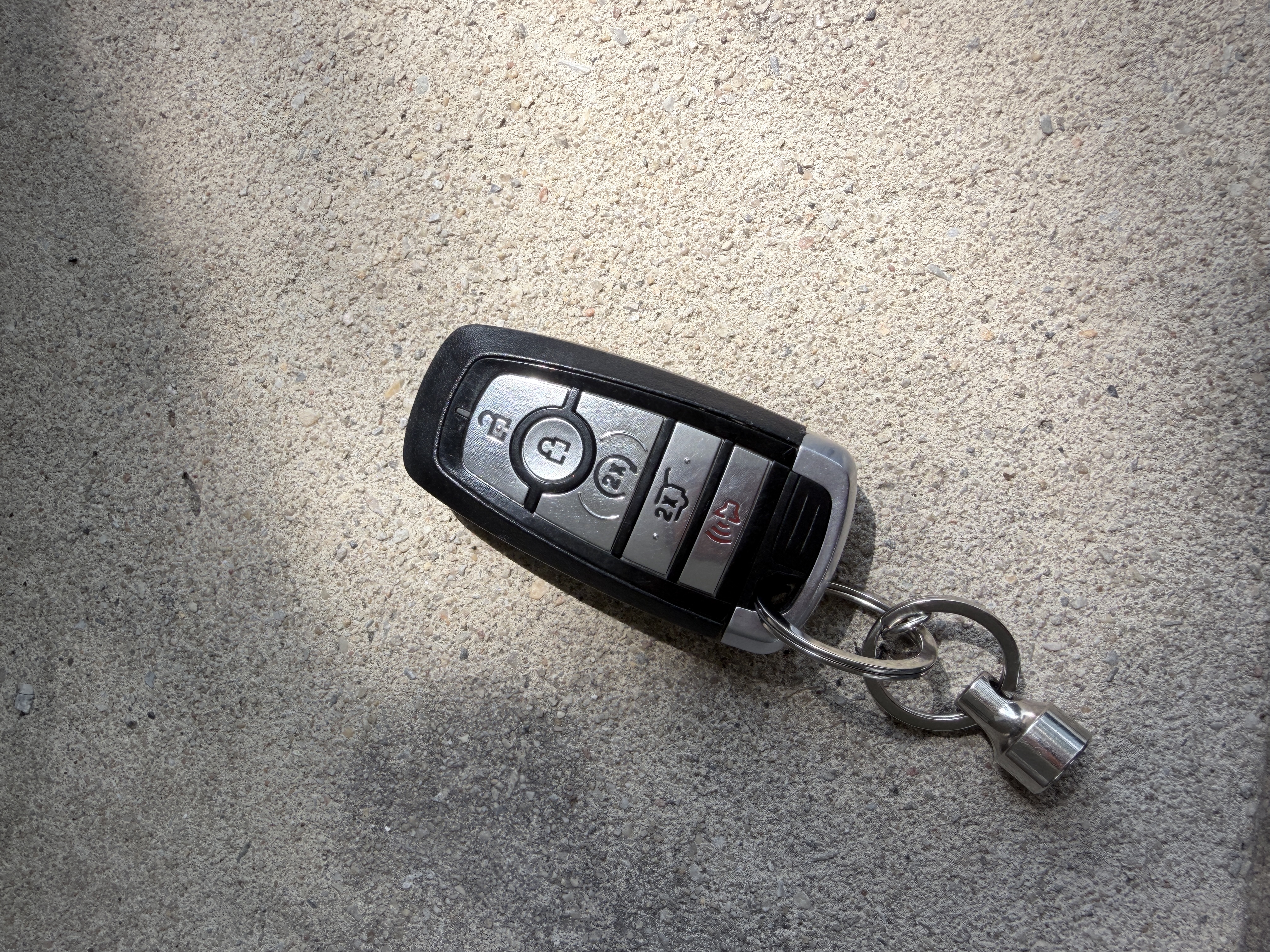 Used 2018 Ford Explorer Platinum AWD/4WD image 30