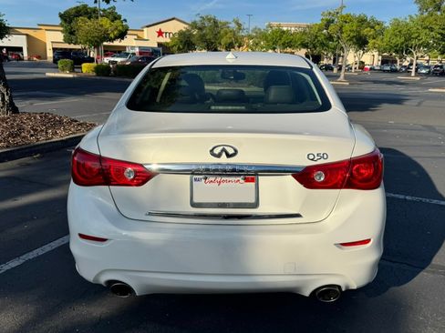 Used 2015 INFINITI Q50 Premium w/ Navigation Package RWD image 5