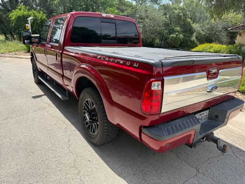 Used 2013 Ford F250 Platinum w/ FX4 Off Road Pkg AWD/4WD image 5