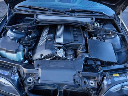 Used 2004 BMW 330Ci Convertible image 19