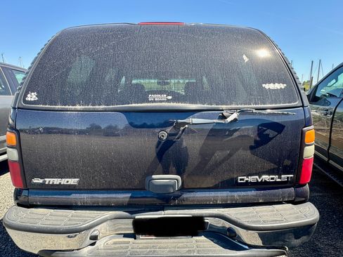 Used 2004 Chevrolet Tahoe LS w/ Preferred Equipment Group image 6