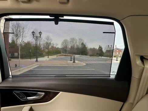 Used 2018 Audi Q7 3.0T Prestige w/ Prestige Package image 23