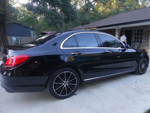 Used 2021 Mercedes-Benz C 300 Sedan image 8