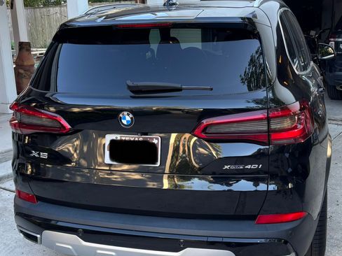 Used 2019 BMW X5 xDrive40i w/ Premium Package 2 image 2