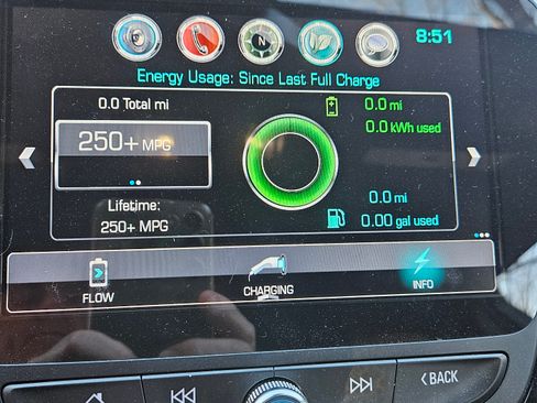 Used 2017 Chevrolet Volt Premier w/ Driver Confidence Package image 11