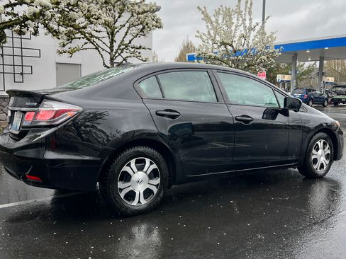 Used 2014 Honda Civic Hybrid Sedan image 6
