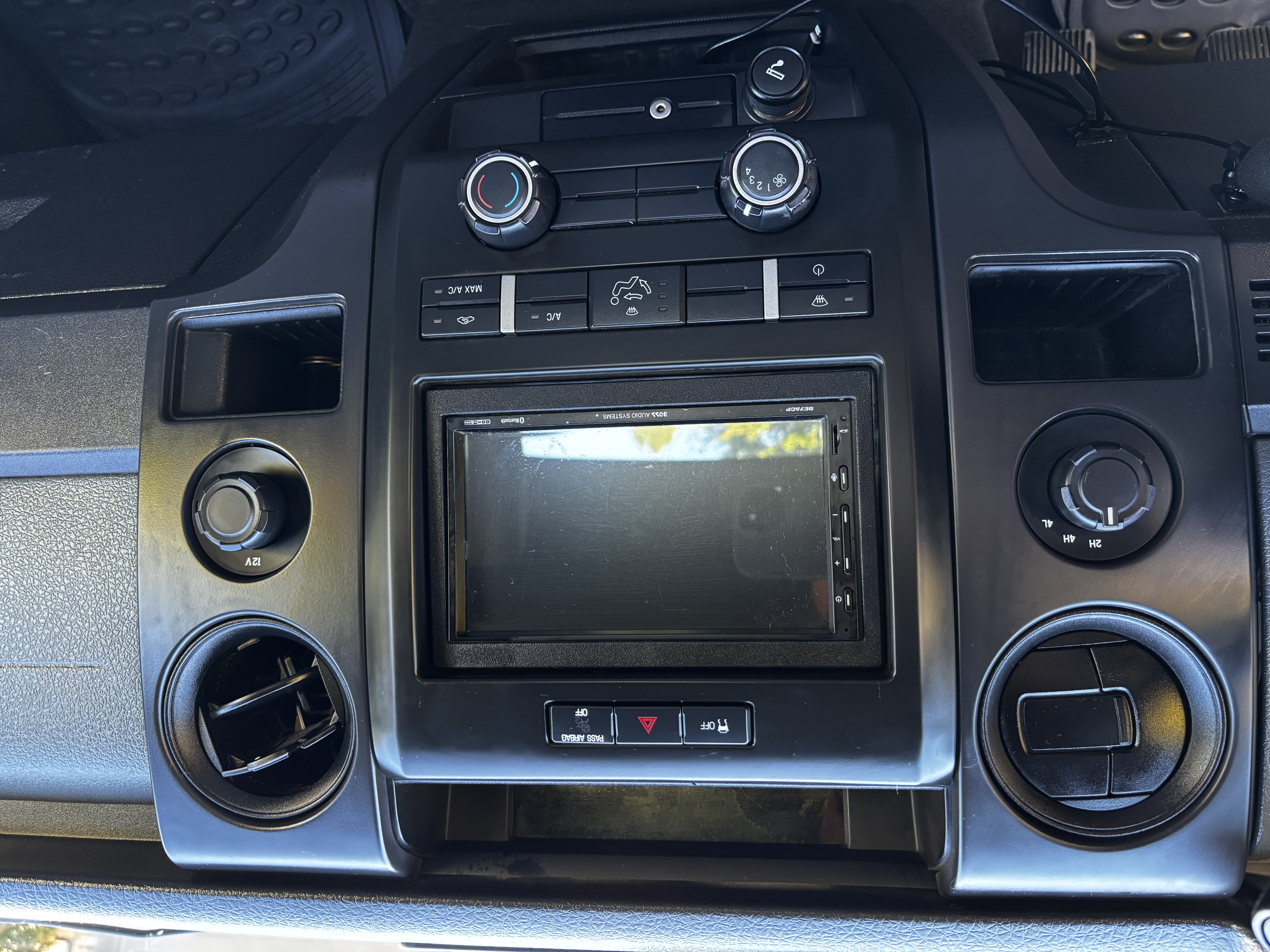 Used 2012 Ford F150 STX w/ STX Decor Pkg AWD/4WD image 15