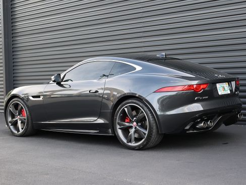 Used 2016 Jaguar F-TYPE R AWD/4WD image 2