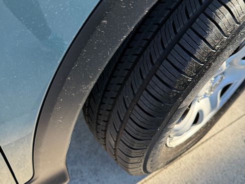 Used 2015 Honda CR-V LX image 11