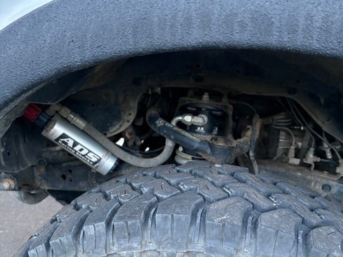 Used 2004 Toyota Tacoma 4x4 Xtracab V6 w/ Convenience Pkg image 6