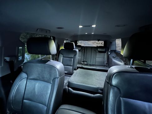 Used 2015 Chevrolet Tahoe LT image 6