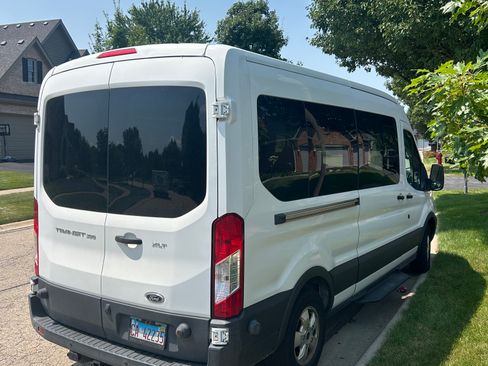 Used 2017 Ford Transit 350 XLT RWD image 6