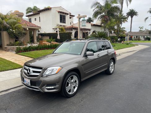 Used 2013 Mercedes-Benz GLK 350 2WD image 2
