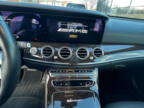 Used 2021 Mercedes-Benz E 63 AMG S image 12