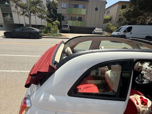 Used 2015 FIAT 500 Pop FWD image 12