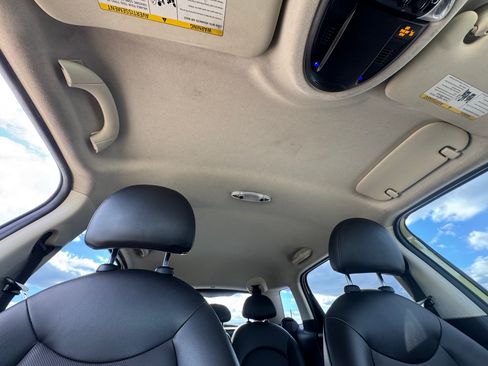 Used 2012 MINI Cooper Countryman image 10