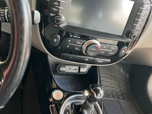 Used 2016 Kia Soul + w/ Primo Package image 5