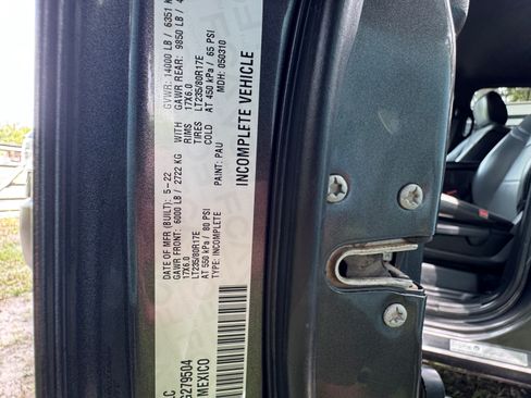 Used 2022 RAM 3500 Tradesman w/ Safety Group image 10