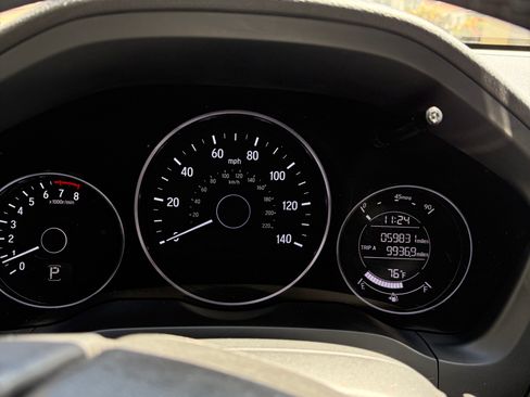 Used 2019 Honda HR-V Sport image 10