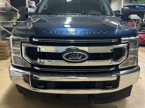 Used 2020 Ford F250 XL w/ STX Appearance Package image 4