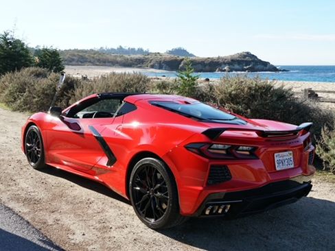 Used 2024 Chevrolet Corvette Stingray Coupe w/ Z51 Performance Package image 5