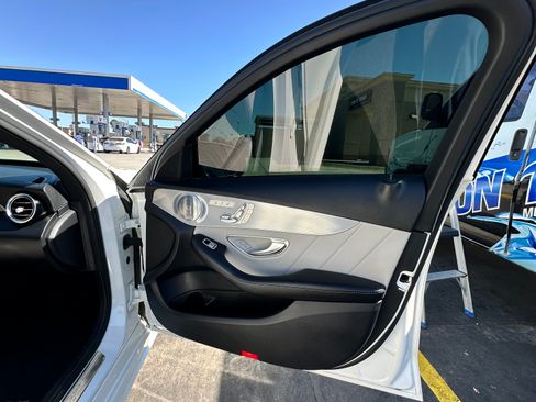 Used 2018 Mercedes-Benz C 300 4MATIC Sedan image 20