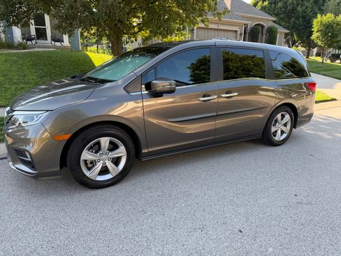 Used 2019 Honda Odyssey EX-L image 1